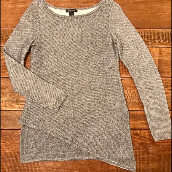 White House Black Market Tops - White House Black Market Size Med Asymmetric Tunic